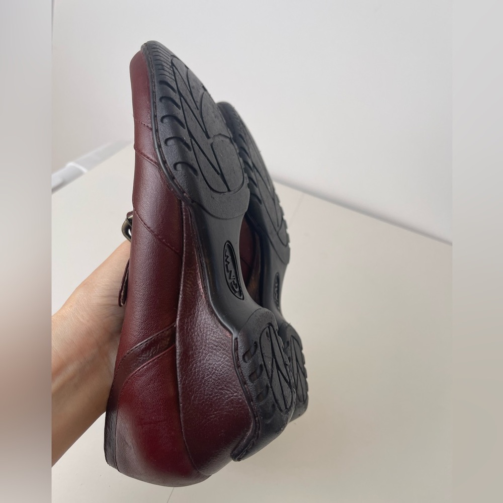 GNW Mary Jane Wedge Heels Burgundy 8M - Picture 7 of 13